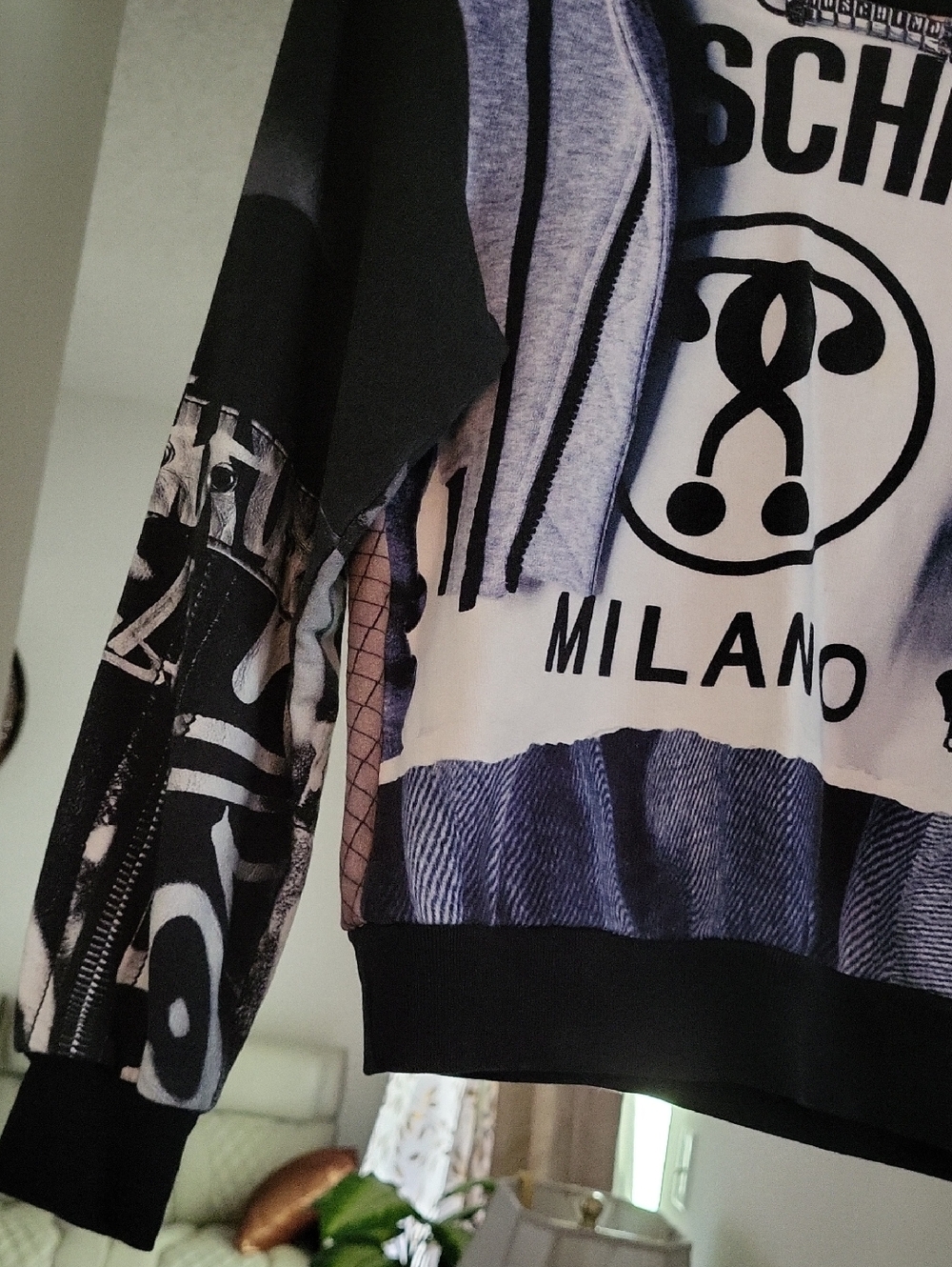 Moschino Black, White & Blue Graphic Crewneck Sweatshirt - Picture 4 of 11